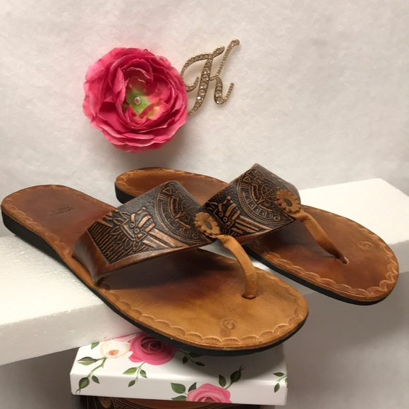 Boho Mexican LEATHER Shoe Sandals Brown Aztec Beach hippie tooled design  size 9 - Picture 1 of 13